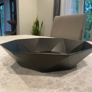 Black decor bowl